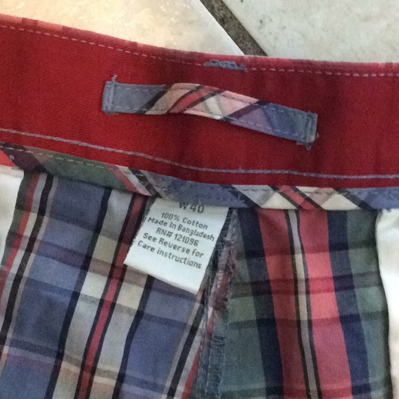 Men’s shorts - Picture 2 of 4